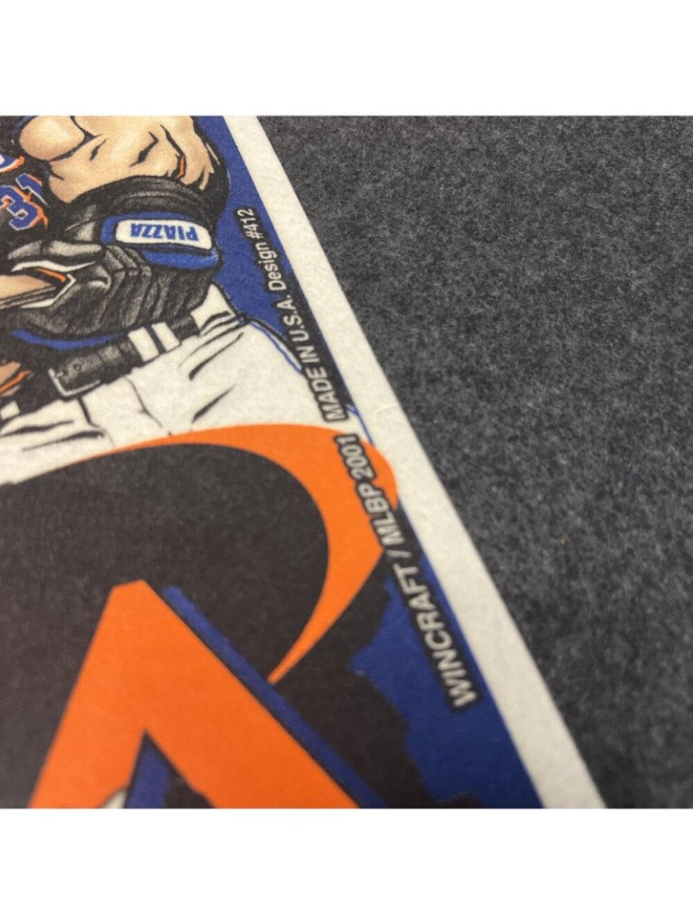 Mike Piazza New York Mets Pennant NY MLB Full Size Vintage 2001 Wincraft NWT - Picture 6 of 11